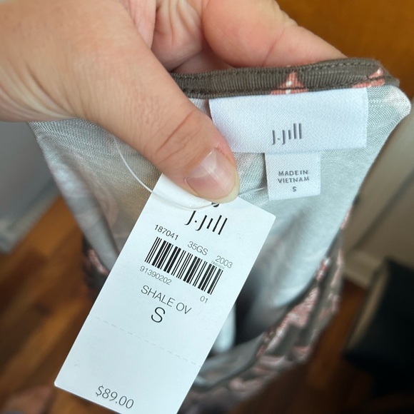 NWT J. JILL 3/4 SLEEVE FLORAL DRESS - Picture 3 of 4